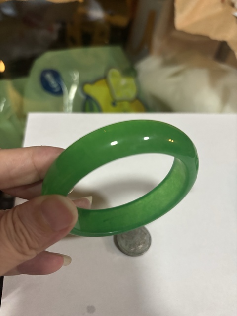 古玩玉器染色非天然翡翠手鐲真品鑒賞圖