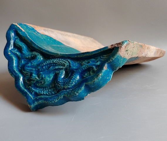 古玩陶瓷孔雀藍釉龍紋瓦當真品鑒賞圖