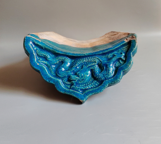 古玩陶瓷孔雀藍釉龍紋瓦當真品鑒賞圖