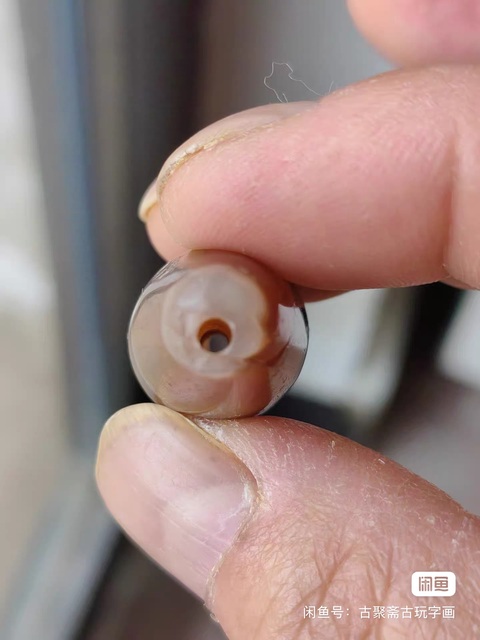 古玩玉器纏絲瑪瑙珠真品鑒賞圖