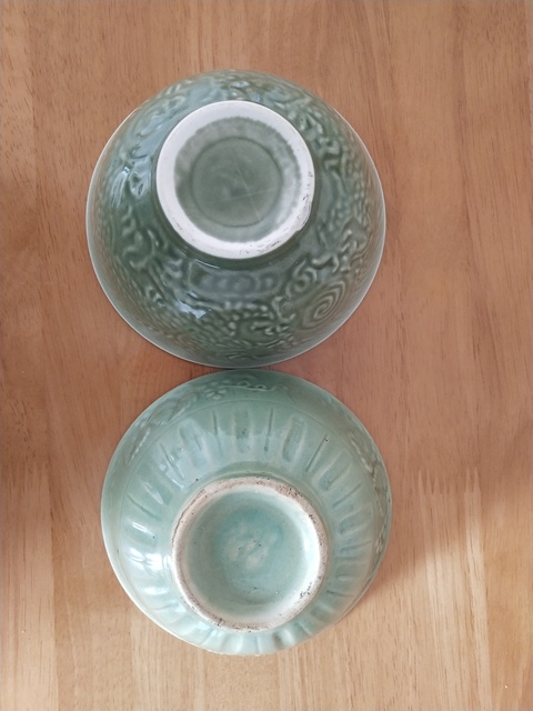 古玩陶瓷龍泉釉碗真品鑒賞圖