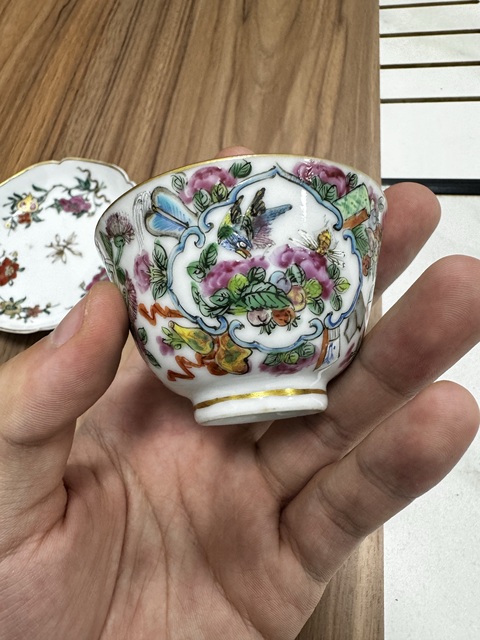 古玩陶瓷晚清廣彩杯碟真品鑒賞圖