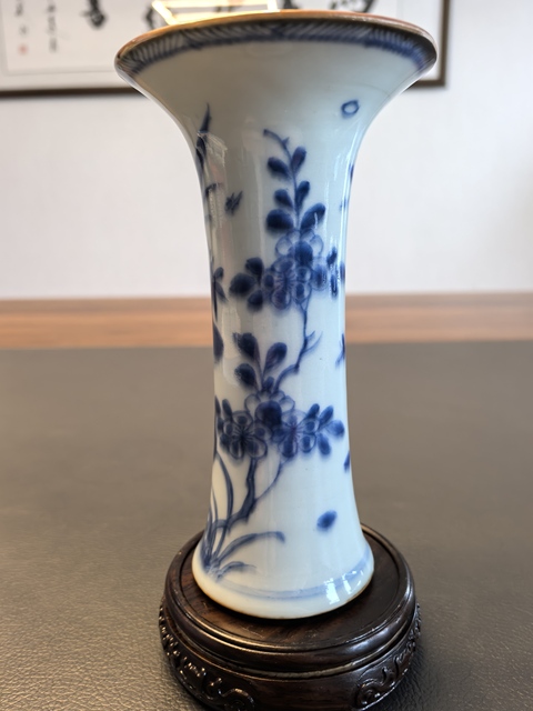 古玩陶瓷康熙翠毛藍青花錦雞牡丹紋花觚拍賣,當前價格2980元