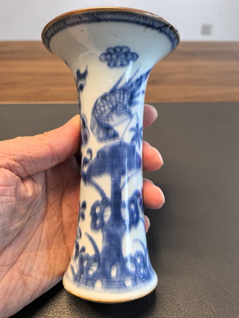 古玩陶瓷康熙翠毛藍青花錦雞牡丹紋花觚拍賣,當前價格2980元