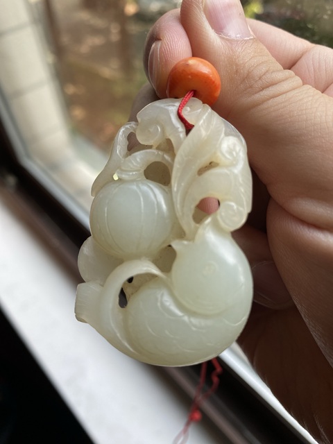 古玩玉器和田玉雕“瓜果墜”真品鑒賞圖