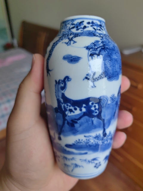 古玩陶瓷青花十二生肖圖紋瓶真品鑒賞圖