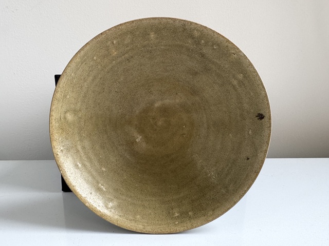 古玩陶瓷唐代越窯系玉璧底盞真品鑒賞圖
