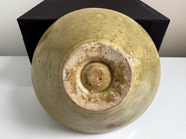 古玩陶瓷唐代越窯系玉璧底盞真品鑒賞圖