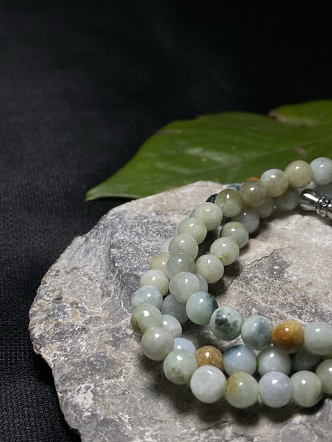 古玩玉器創(chuàng)匯天然翡翠珠串項鏈拍賣,當(dāng)前價格1800元