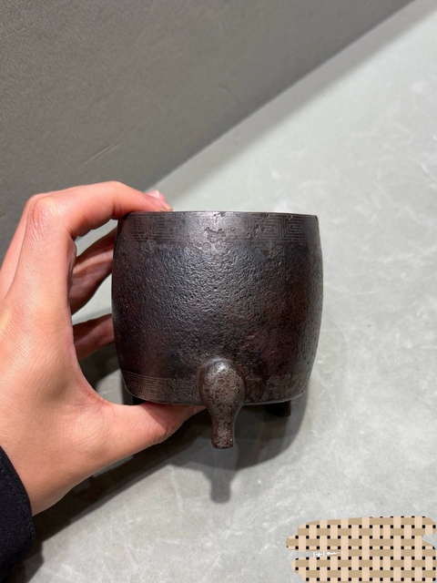 古玩雜項鐵香爐真品鑒賞圖