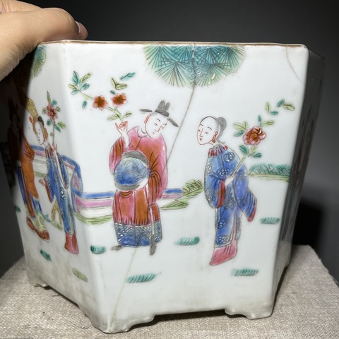 古玩陶瓷十二花神粉彩花盆真品鑒賞圖