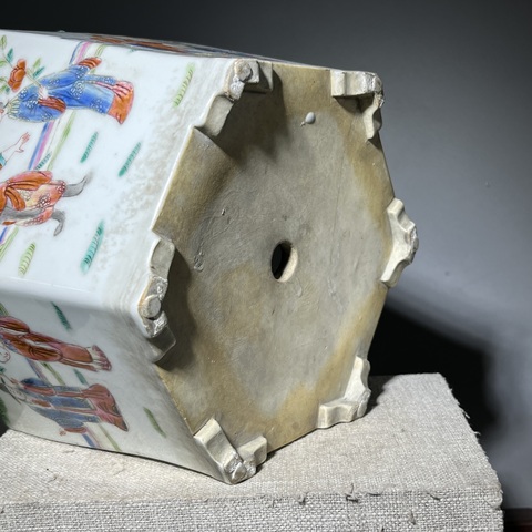 古玩陶瓷十二花神粉彩花盆真品鑒賞圖