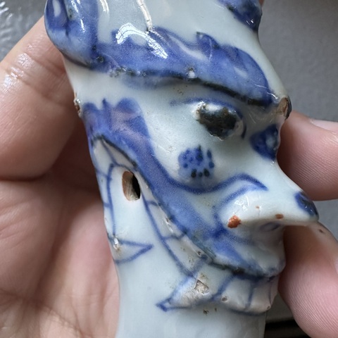 古玩陶瓷青花龍紋足標本真品鑒賞圖