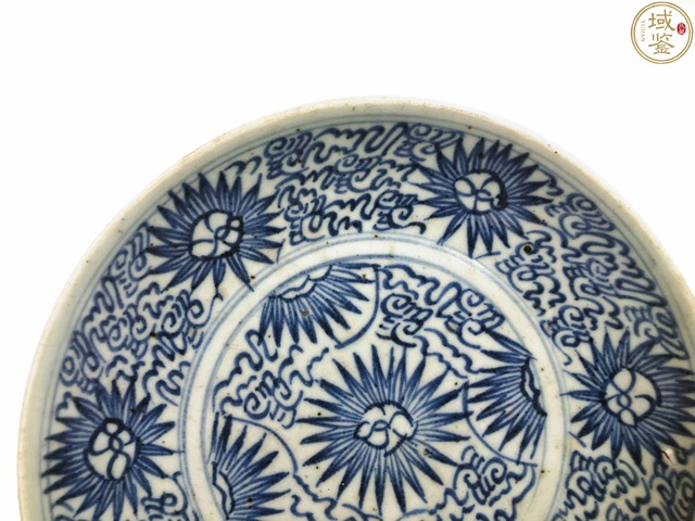 古玩陶瓷清中期·青花太陽花紋盤真品鑒賞圖