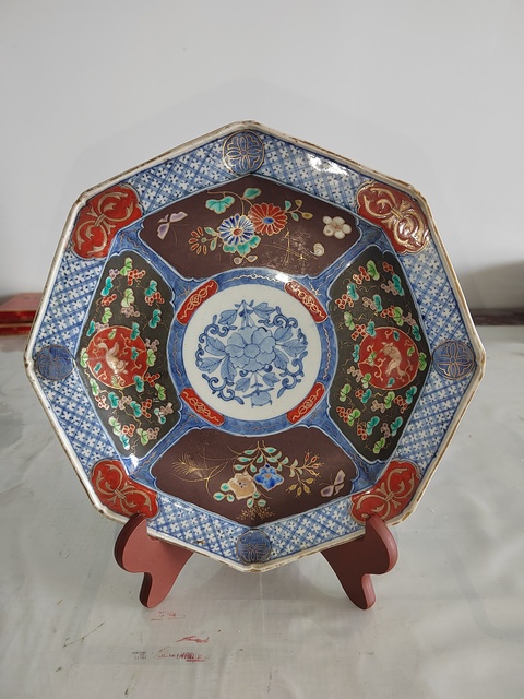 古玩陶瓷日本明治青花彩繪花卉紋盤拍賣，當前價格300元