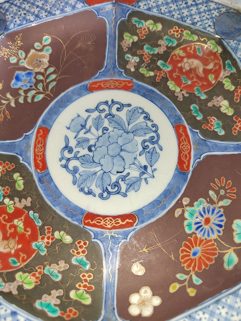 古玩陶瓷日本明治青花彩繪花卉紋盤拍賣，當前價格300元