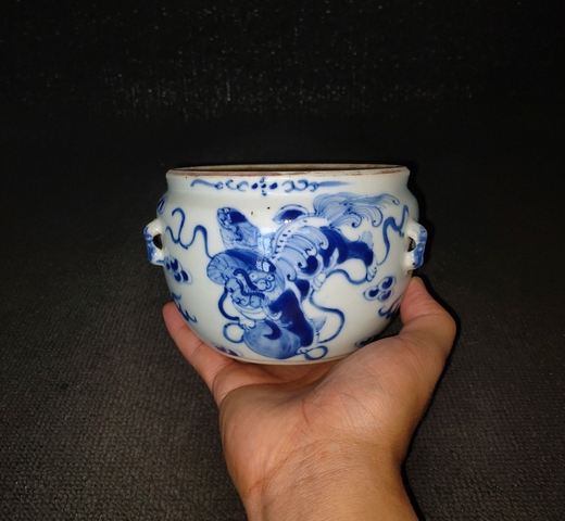古玩陶瓷獅紋青花四系粥罐真品鑒賞圖