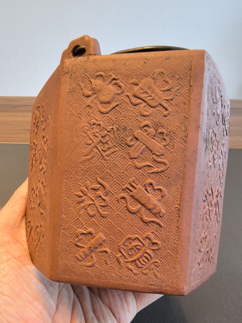 古玩雜項晚清暗八仙紫砂六方溫酒壺拍賣，當前價格980元