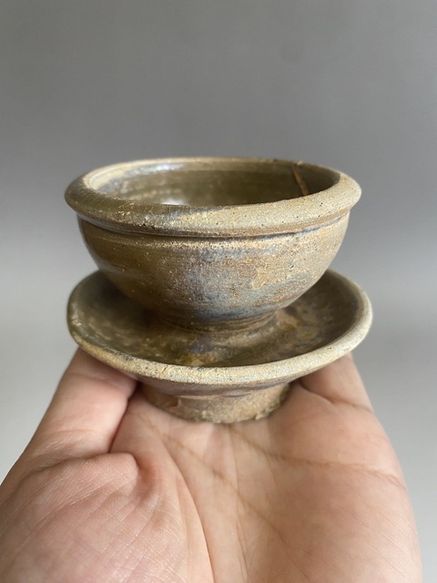 古玩陶瓷青釉盞托真品鑒賞圖