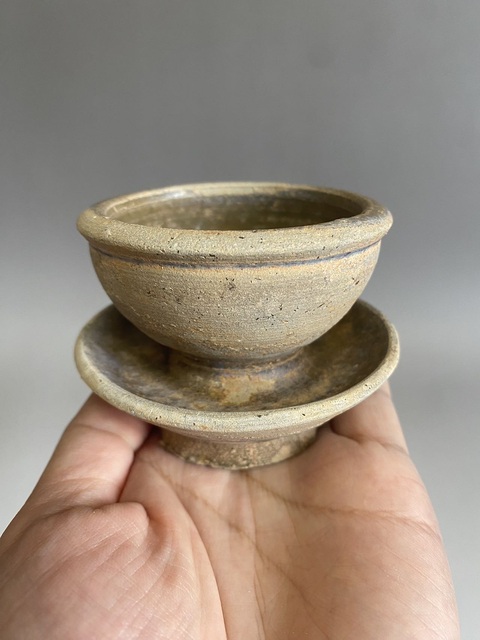 古玩陶瓷青釉盞托真品鑒賞圖