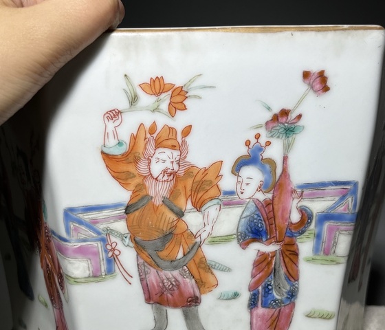 古玩陶瓷花盆真品鑒賞圖