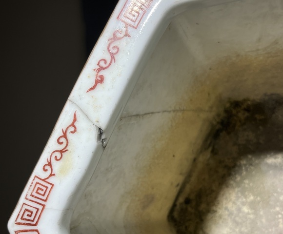 古玩陶瓷花盆真品鑒賞圖