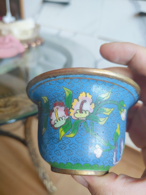 古玩銅器掐絲琺瑯真品鑒賞圖