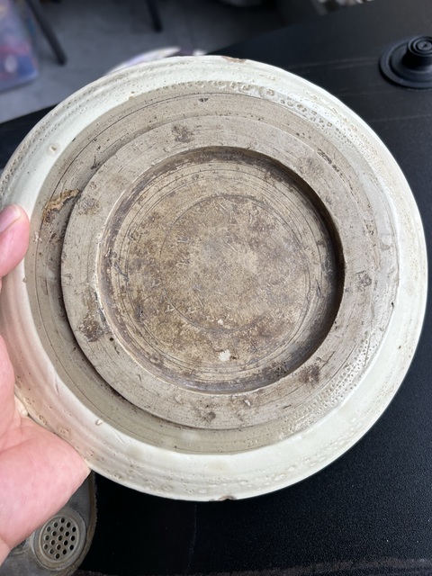 古玩陶瓷磁州窯白地黑花菊紋盤真品鑒賞圖