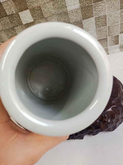 古玩陶瓷粉彩花卉紋筆筒真品鑒賞圖