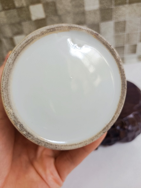 古玩陶瓷粉彩花卉紋筆筒真品鑒賞圖
