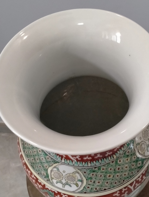 古玩陶瓷五彩花鳥紋撇口瓶真品鑒賞圖