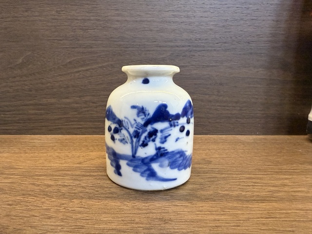 古玩陶瓷晚清青花山水水盂拍賣，當(dāng)前價格680元