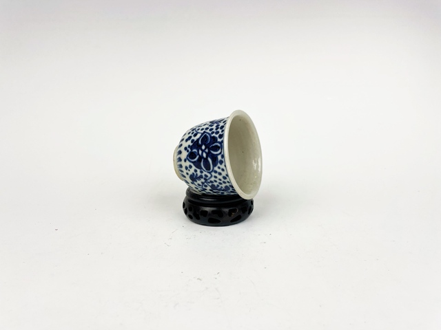 古玩陶瓷清中期·青花花卉仰鐘杯拍賣,當前價格0元