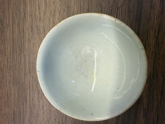 古玩陶瓷清中期豆青釉茶杯拍賣,當(dāng)前價(jià)格188元