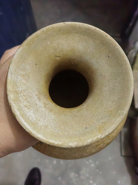 古玩陶瓷兩晉時期青瓷盤口瓶真品鑒賞圖