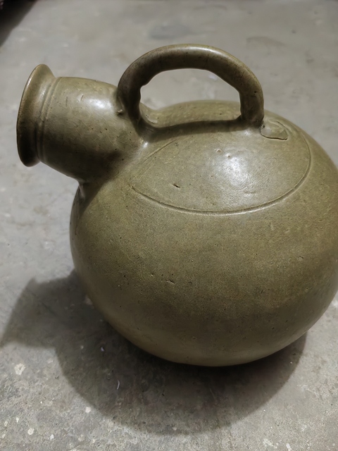 古玩陶瓷越窯青瓷虎子真品鑒賞圖