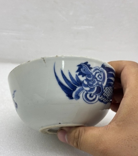 古玩陶瓷清晚期青花云鳳紋臥足碗真品鑒賞圖