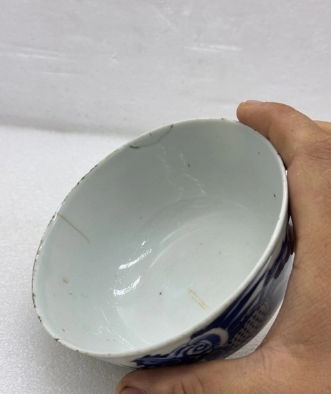 古玩陶瓷清晚期青花云鳳紋臥足碗真品鑒賞圖