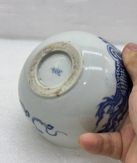 古玩陶瓷清晚期青花云鳳紋臥足碗真品鑒賞圖