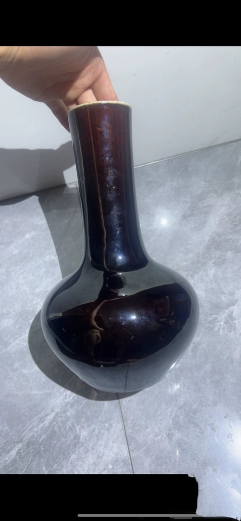 古玩陶瓷晚清烏金釉長頸瓶真品鑒賞圖