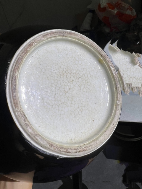 古玩陶瓷晚清烏金釉長頸瓶真品鑒賞圖