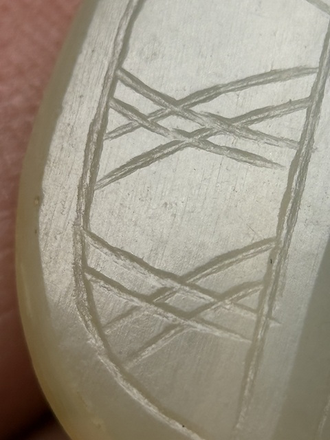 古玩玉器漢代白玉龜背珠拍賣,當(dāng)前價(jià)格7600元
