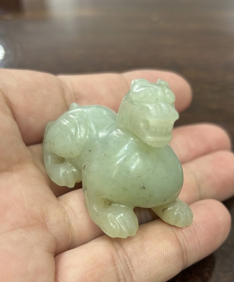 古玩玉器和田玉雕“瑞獸”擺件真品鑒賞圖