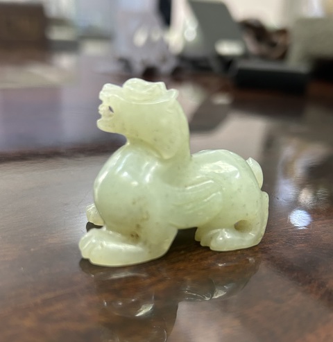 古玩玉器和田玉雕“瑞獸”擺件真品鑒賞圖