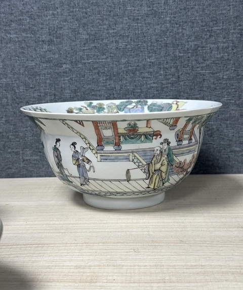 古玩陶瓷五彩人物故事紋折沿碗真品鑒賞圖