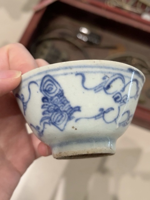 古玩陶瓷青花杯真品鑒賞圖