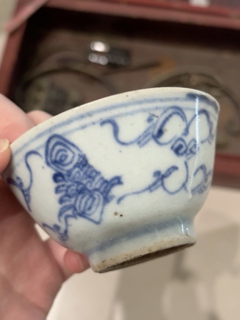 古玩陶瓷青花杯真品鑒賞圖