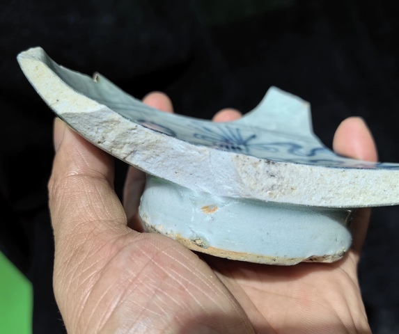 古玩陶瓷一束蓮青花碗標(biāo)本真品鑒賞圖
