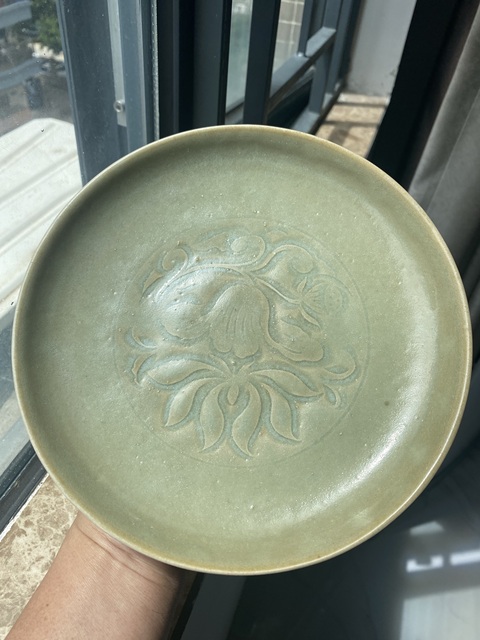 古玩陶瓷龍泉青瓷刻花斂口洗真品鑒賞圖
