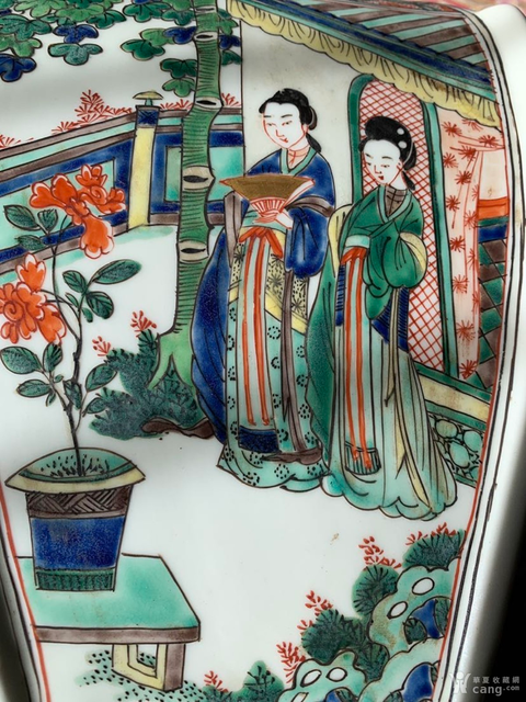 古玩陶瓷五彩人物四方尊瓶（歐瓷）真品鑒賞圖